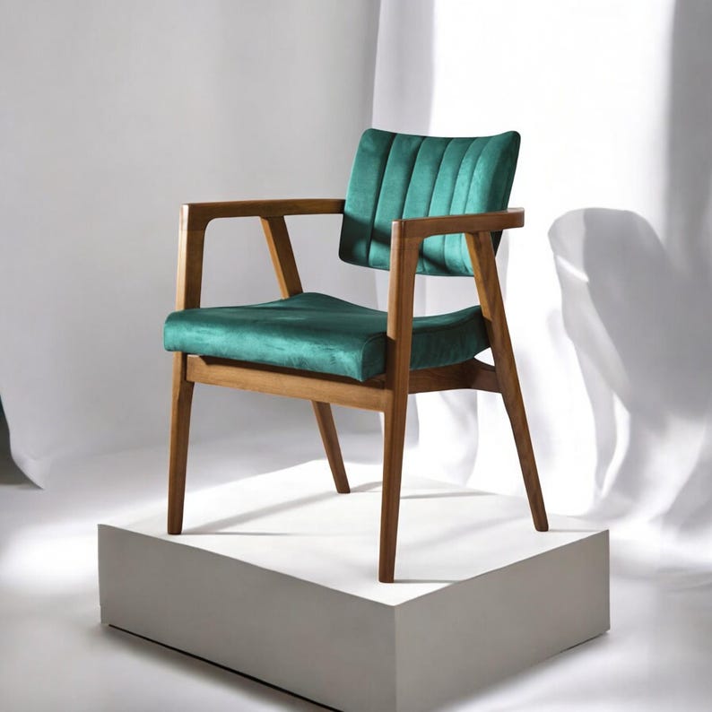 Handmade Luxury Wood Chair – Solid Walnut or Oak, Stylish & Comfortable, Perfect for Contemporary Kitchens, Offices, and Living Areas
